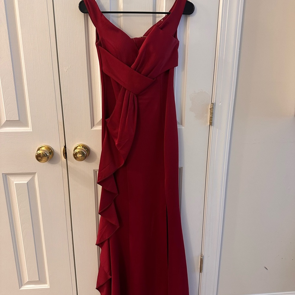 Kali Elegant Asymmetrical Burgundy Dress